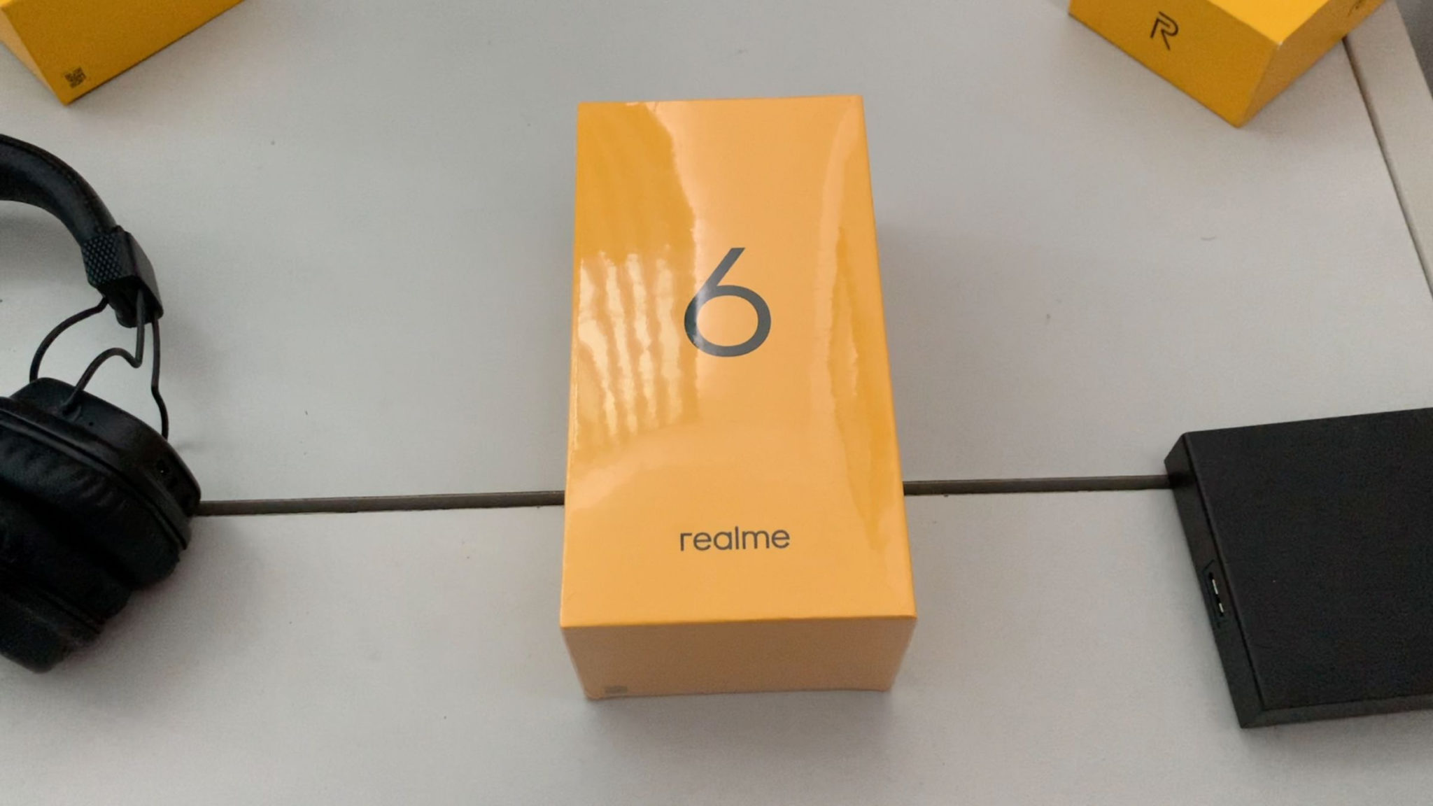 Realme 6 Unboxing & First Impressions Header