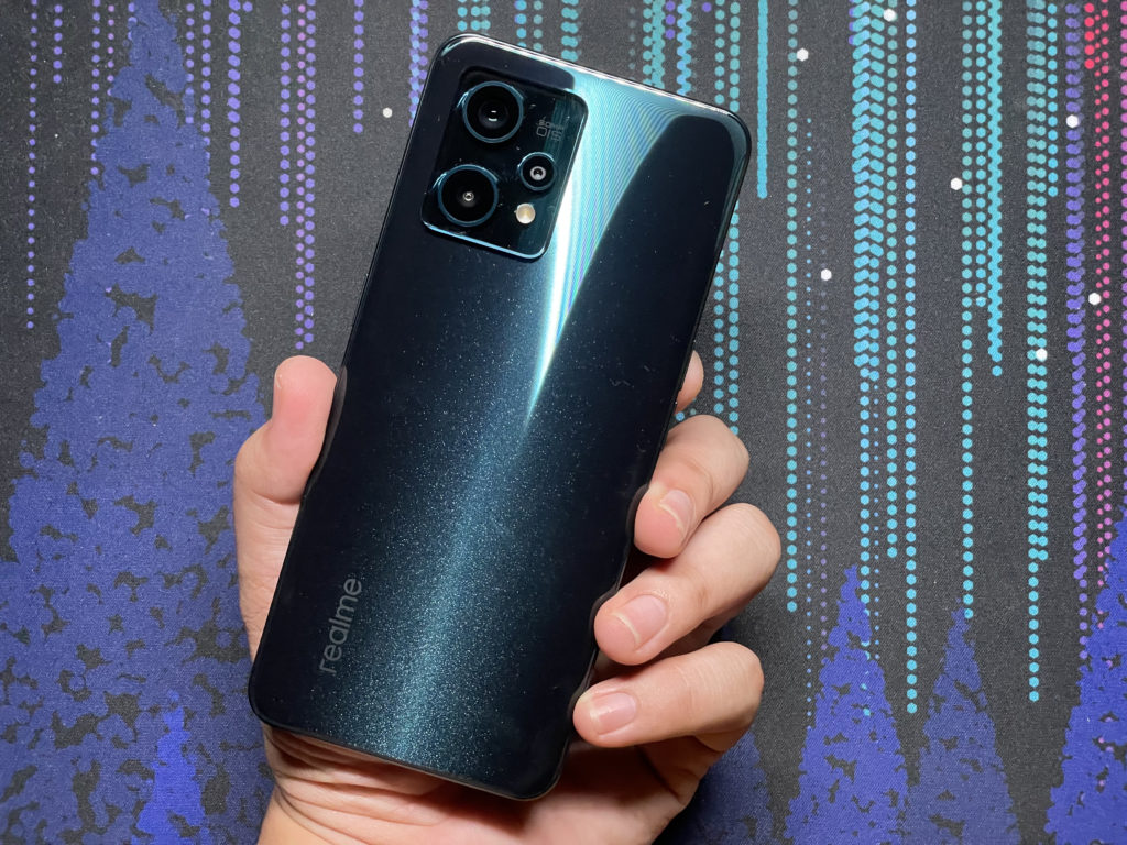 realme 9 Pro+ Review - Design