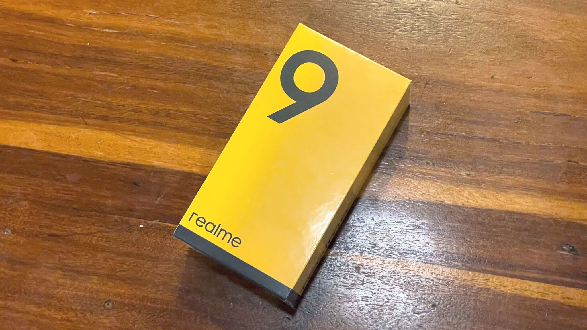 realme 9 Unboxing and First Impressions Header