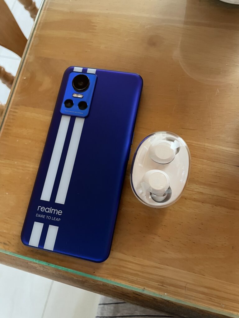 realme Fanfest 2022 - realme GT NEO 3 and realme Buds Q2s