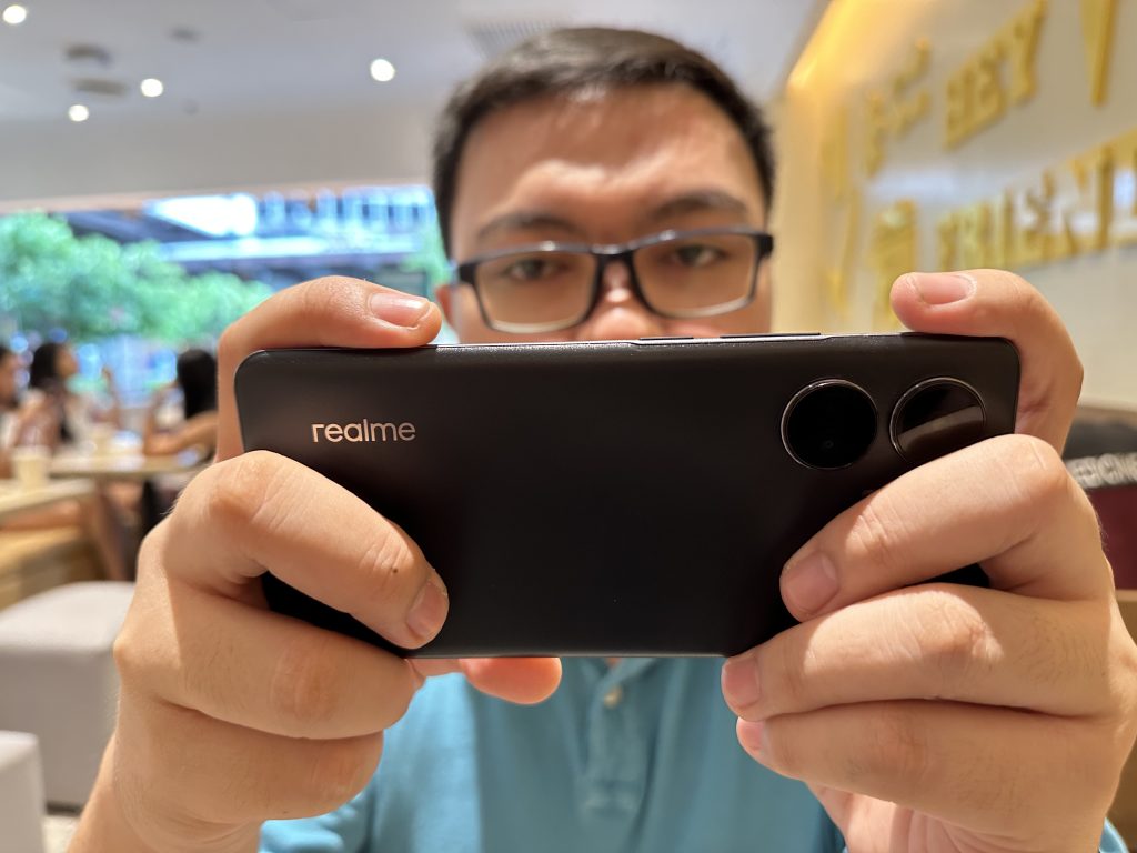 realme 10 Pro+ Review - Performance and Software