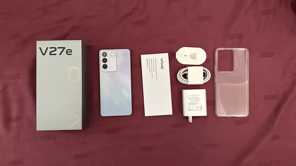 vivo V27e First Impressions - Unboxing Experience