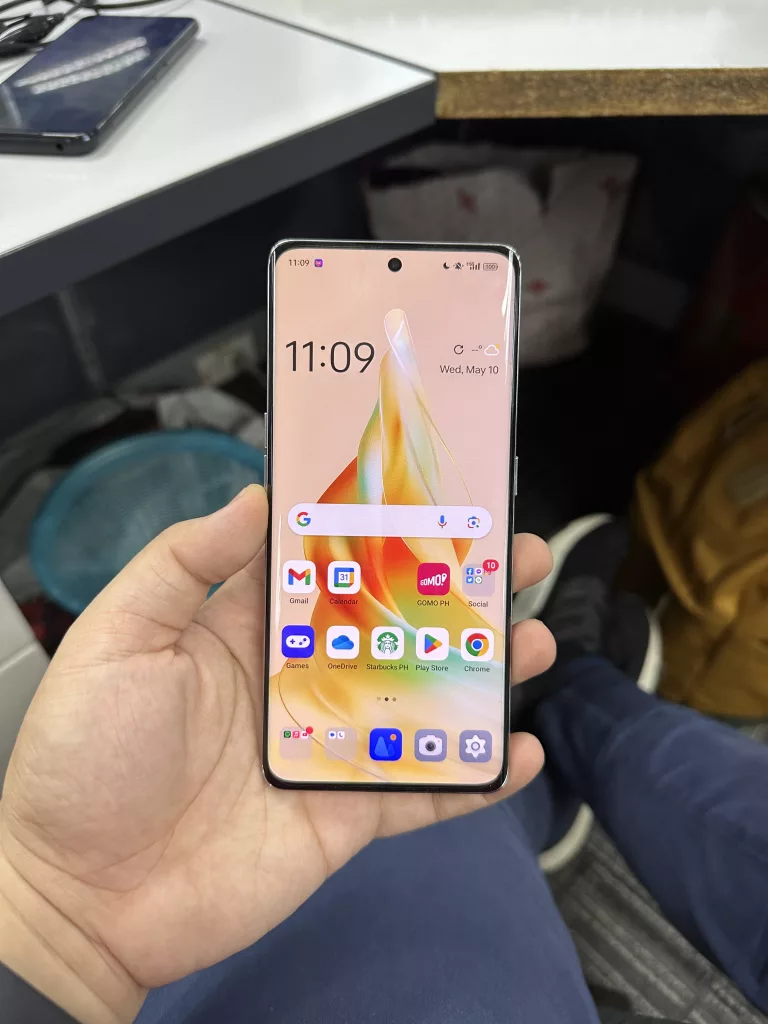 OPPO Reno8 T 5G Review - Display