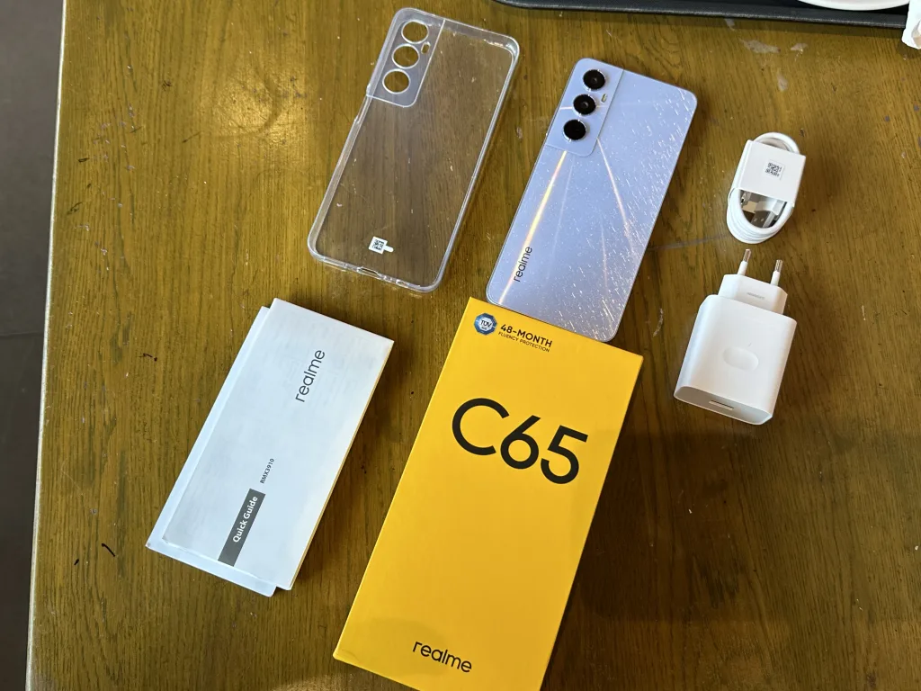 realme C65 First Impressions - Inside the Box