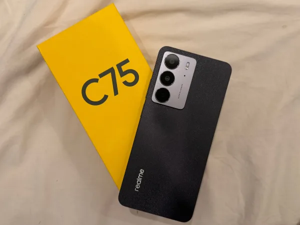 realme C75 Review Header