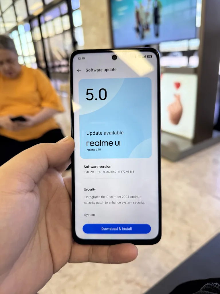 realme C75 Review - realme UI 5.0 based on Android 14