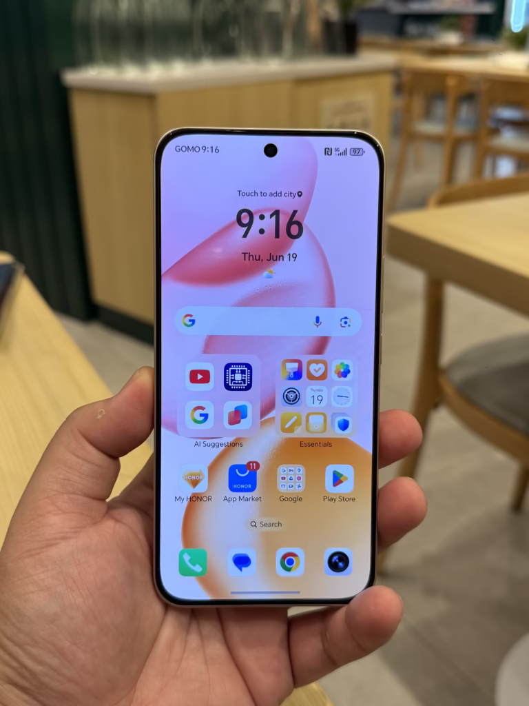 HONOR 400 5G Review - Display