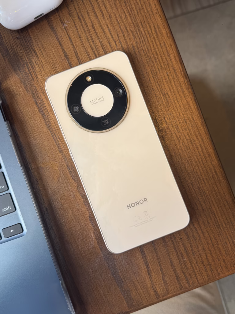 HONOR X9d 5G Review - Design