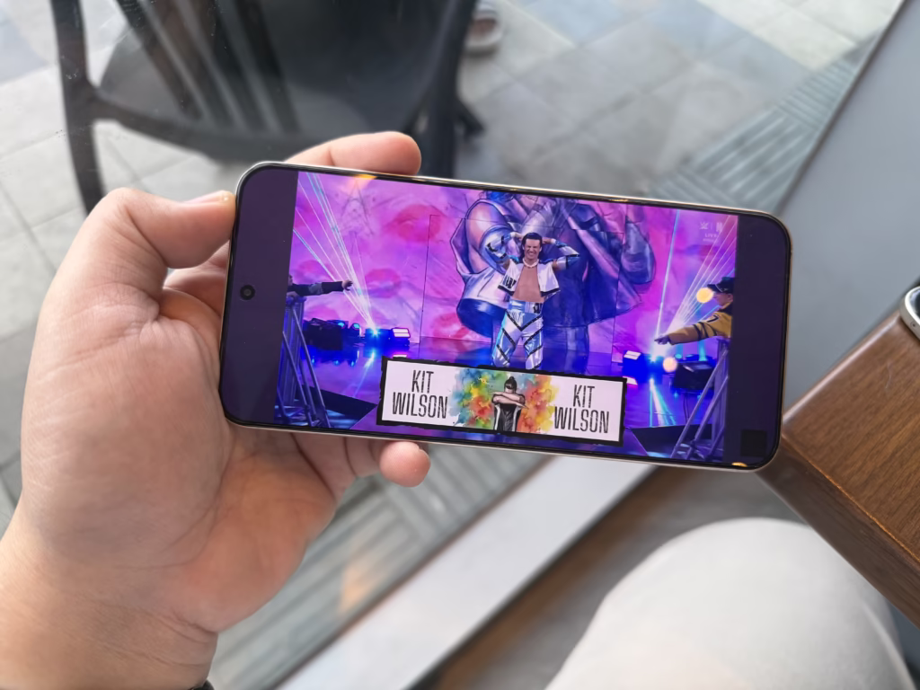 HONOR X9d 5G Review - Display and Speakers